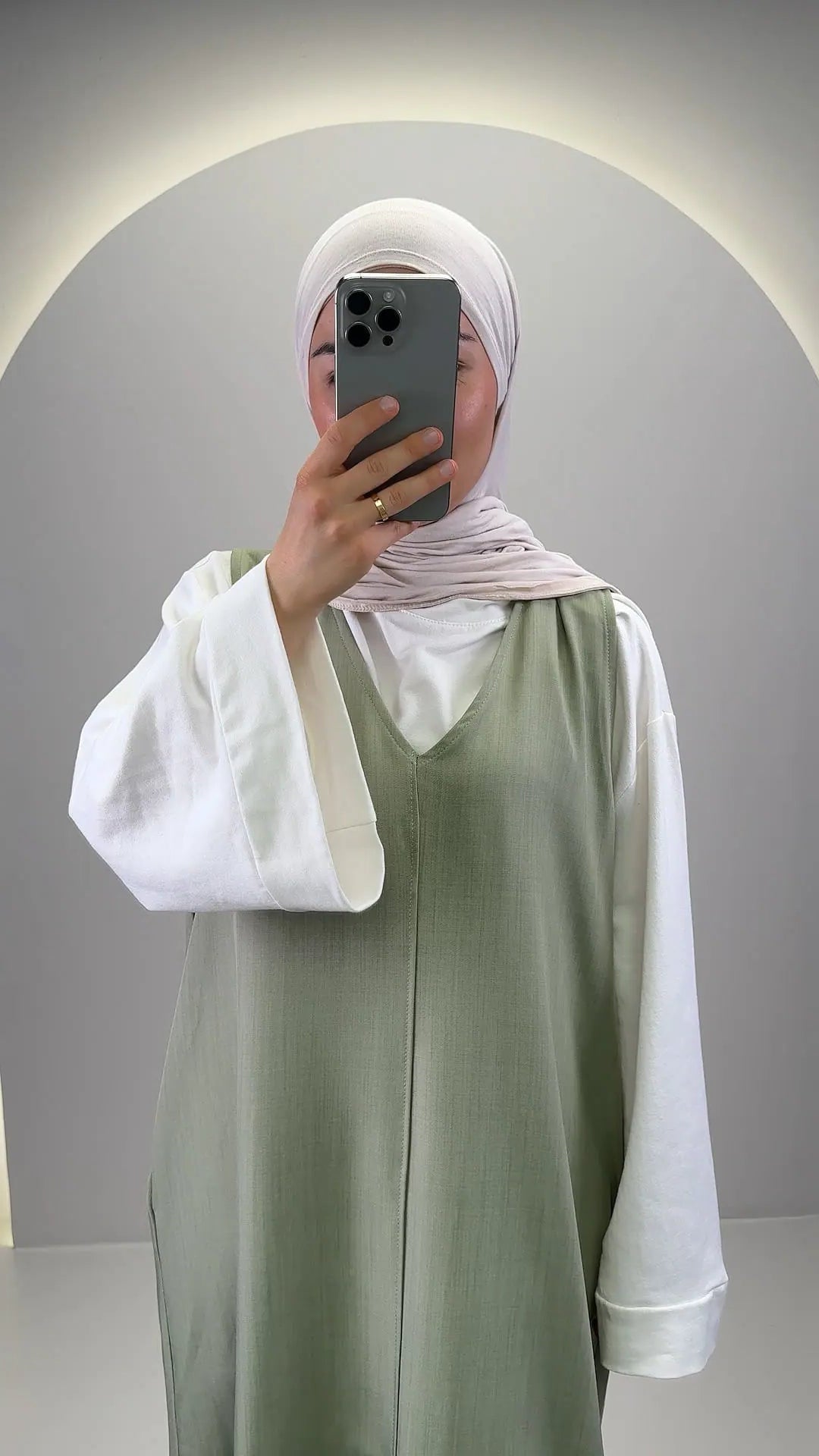 Haut Amira