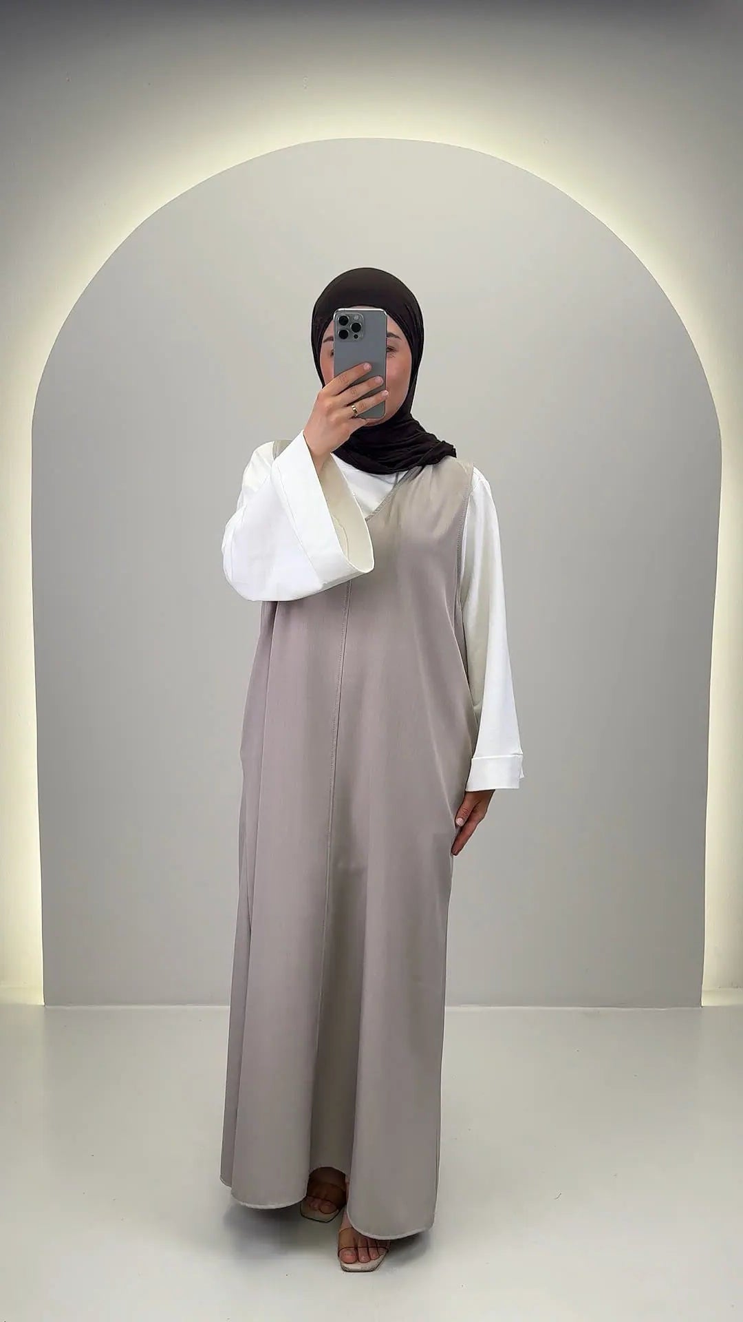 Haut Amira