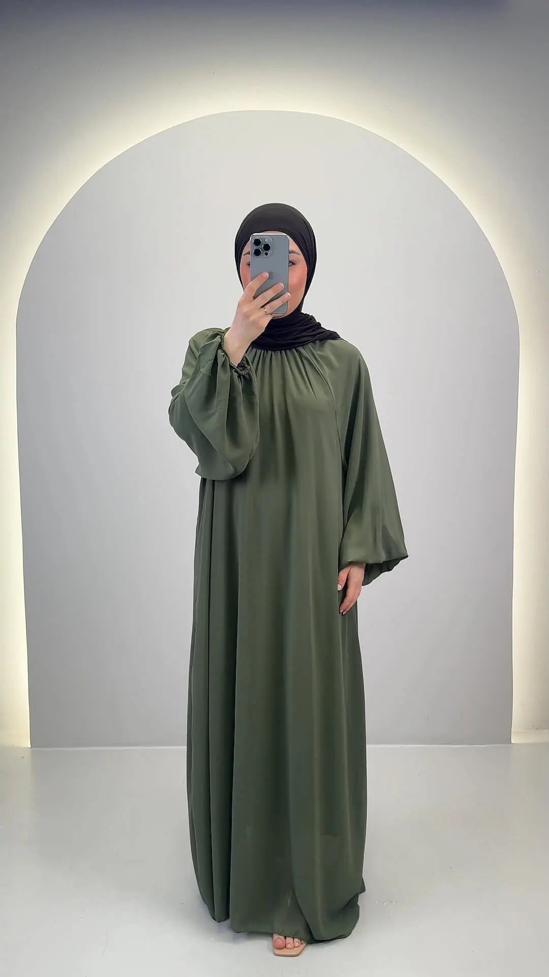 Robe Elina