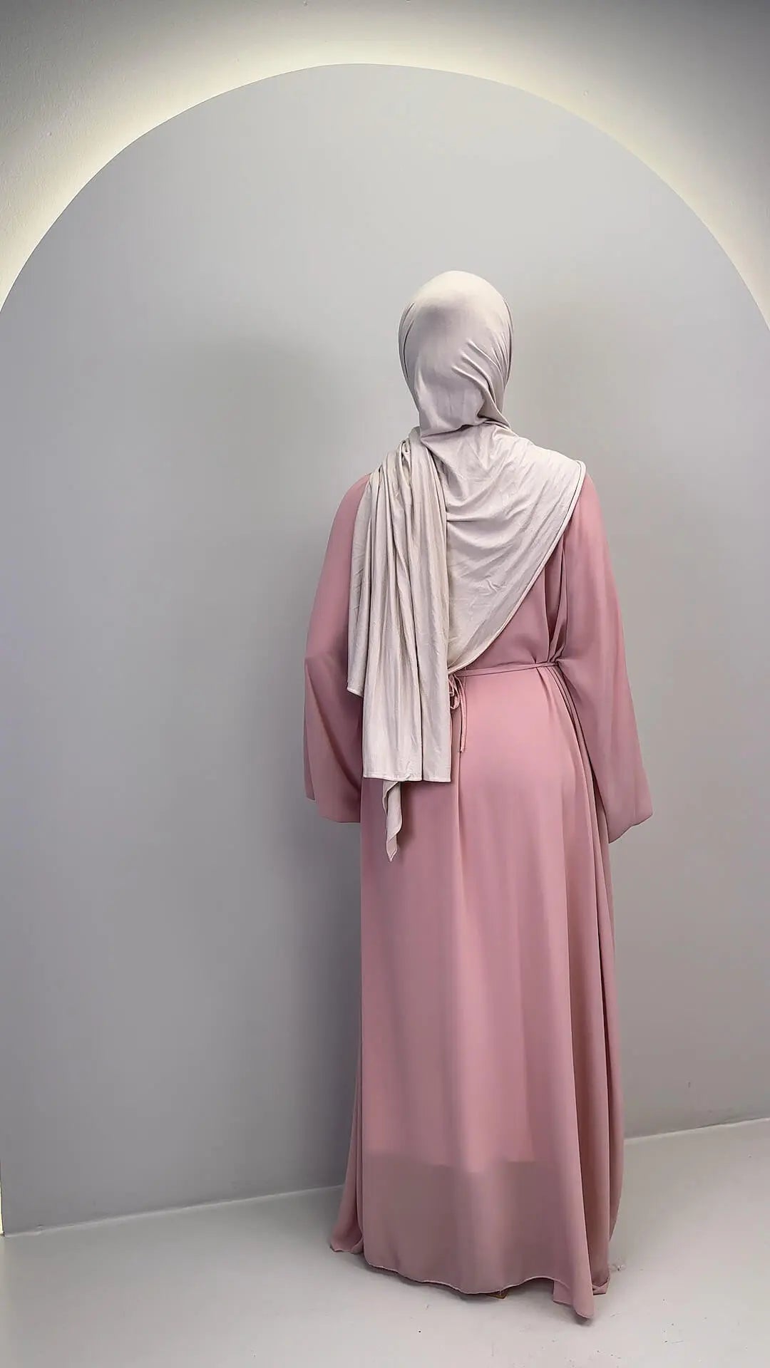 Robe Elina