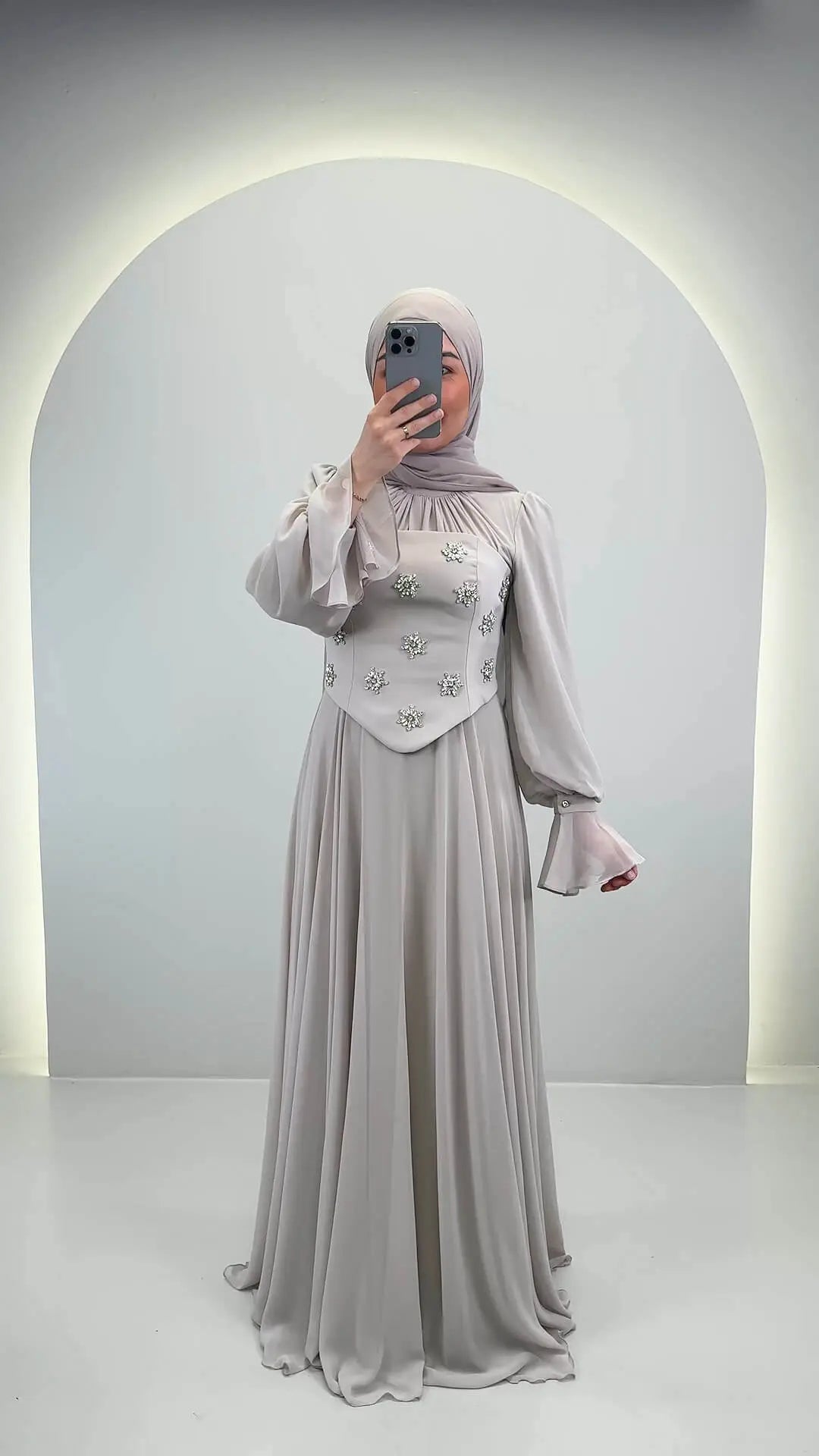 Tisla Evening dress Beige