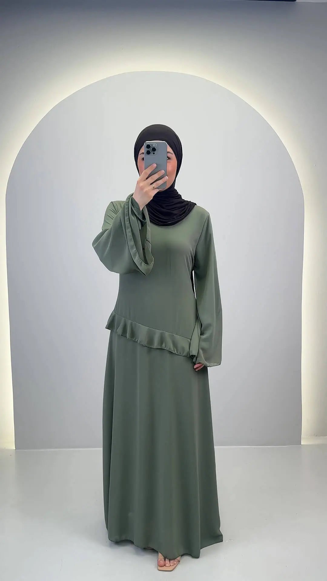 Robe Rimal