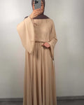 Romina Abaya Beige Outfit